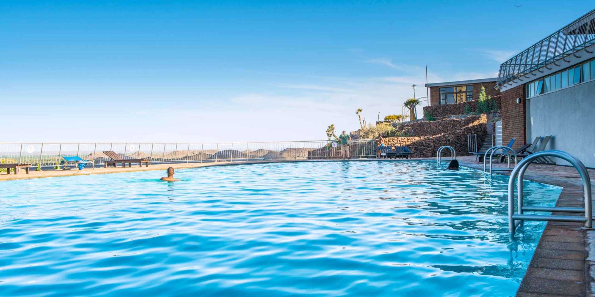 Hardap Swimming Pool 02 © NWR 2018
