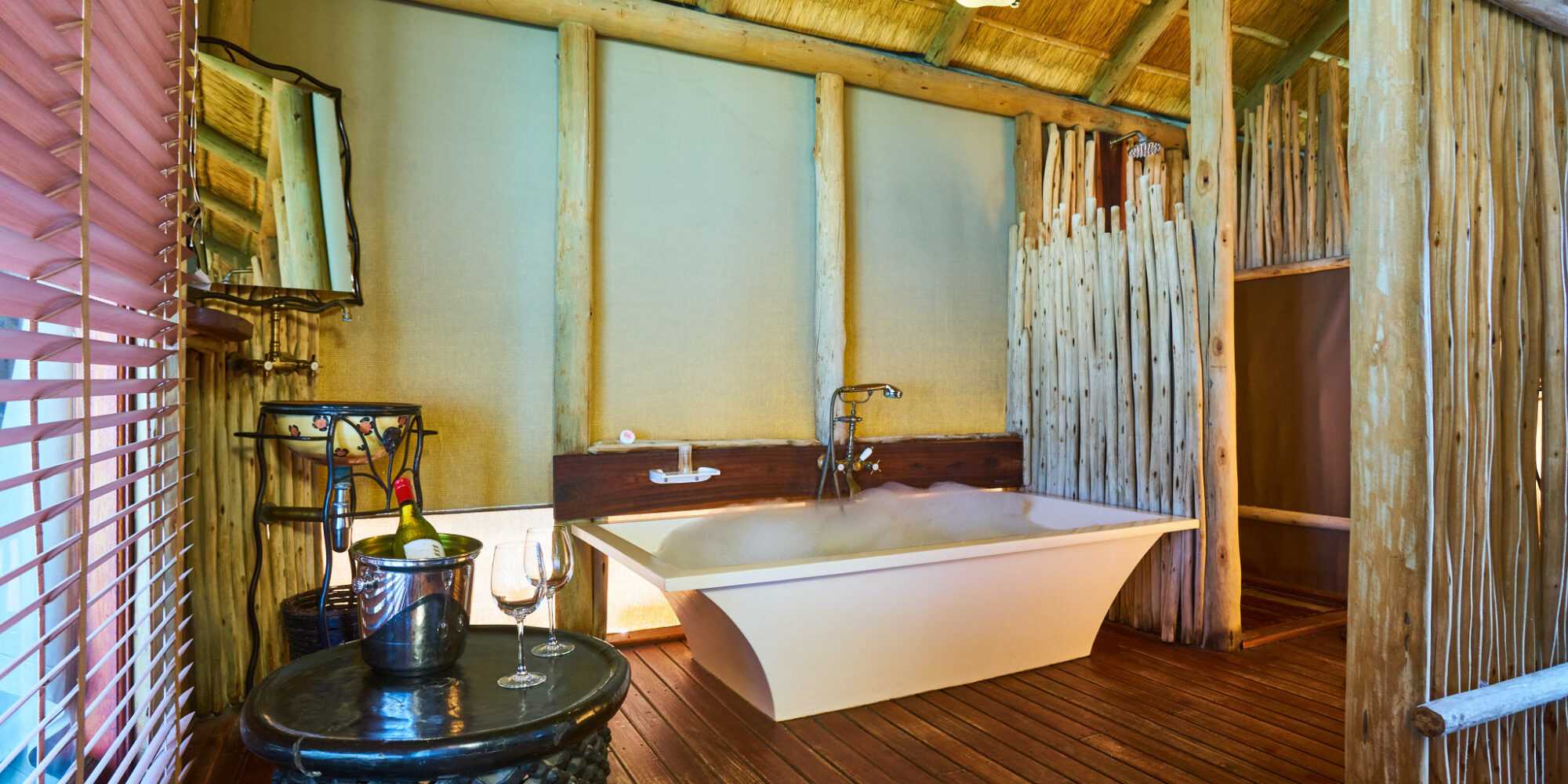 NWR Onkoshi Camp Honeymoon Chalet 066